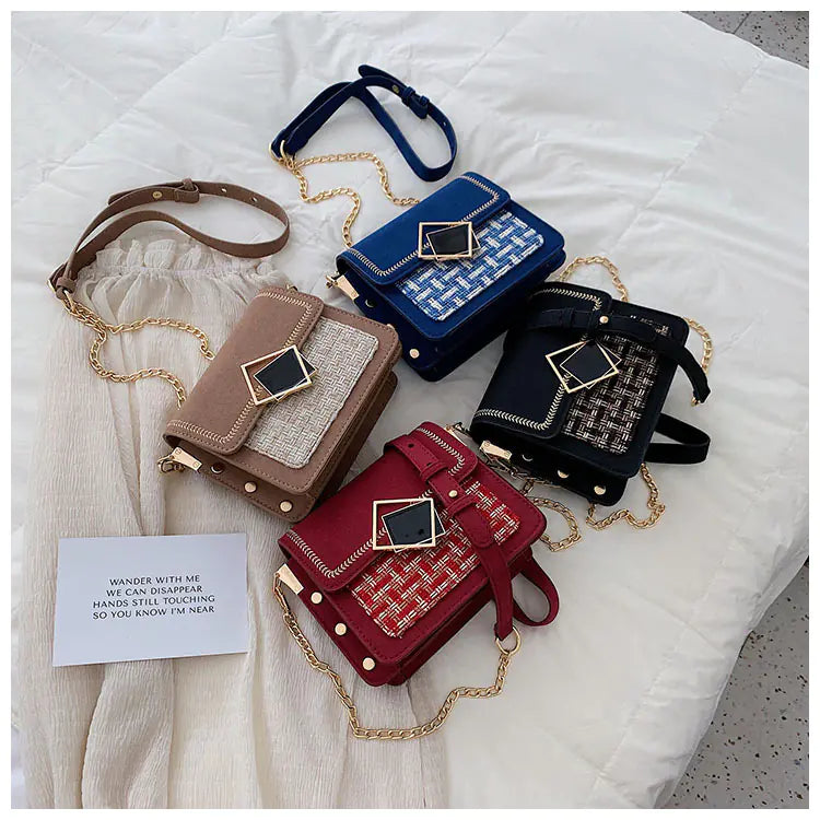 Trendy Crossbody Phone Bag with Chain Strap